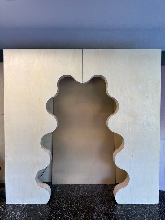 Wavy 3D Arch Wall